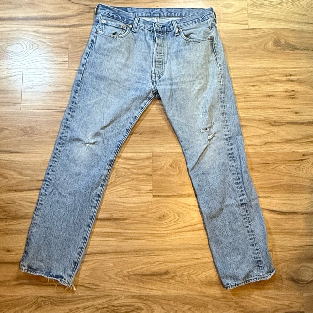 Levi’s Men’s 501 Jeans W34 L30 Distressed